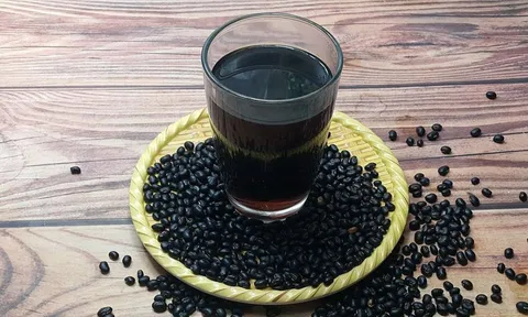 Cách uống nước đậu đen giải độc gan, làm tăng chức năng gan hiệu quả