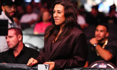 Vụ xô xát chấn động UFC: Joanna Jedrzejczyk lên tiếng, Jamahal Hill im lặng