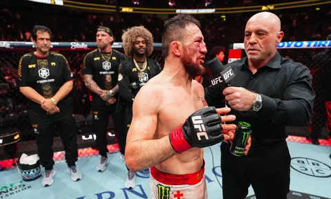 Aljamain Sterling gây tranh cãi: 'Tôi đã nghĩ Merab Dvalishvili thắng 3 hiệp đầu trước Petr Yan'