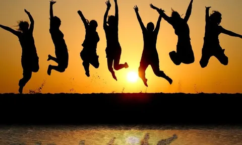 5 kiểu người nên giữ khoảng cách để sống nhẹ đầu hơn, càng cuối năm càng cần thanh lọc