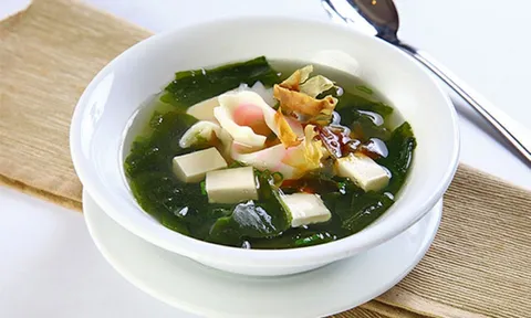 Ăn 5 món canh giàu magie, dễ nấu, phù hợp cho bữa tối, để tránh bị chuột rút ban đêm