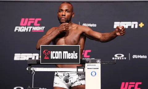 Manel Kape thót tim tại UFC Vegas 112: Xuất hiện phút chót, kịp cứu vãn trận đấu chính