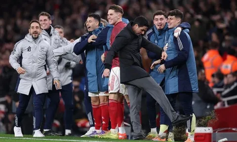 Arsenal 2-1 Wolves: HLV Arteta nổi giận vì sai lầm hàng thủ