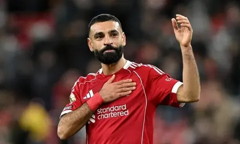 Salah trở lại Anfield, tỏa sáng với nụ cười và đẳng cấp