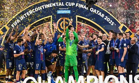 PSG vô địch Intercontinental Cup, Safonov quyết định trên chấm 11m