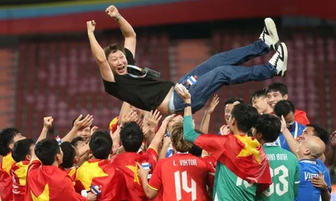 SEA Games 33: U22 Việt Nam và Kim Sang-sik khẳng định đế chế