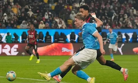 Siêu cúp Ý: Hojlund rực sáng giúp Napoli hạ AC Milan 2-0