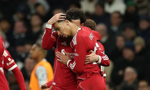 5 điểm nhấn đại chiến Tottenham-Liverpool: Ekitike lập kỷ lục; Isak ghi bàn chớp nhoáng