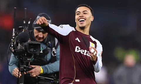 Morgan Rogers: "Trận gặp Man Utd thực sự to lớn"