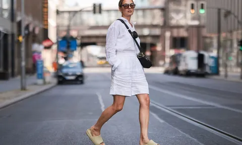 3 loại trang phục "tối kỵ" mà phụ nữ sau tuổi 40+ nên loại bỏ ngay khỏi tủ đồ