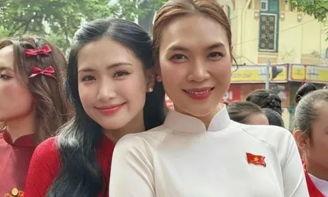 Hoà Minzy đáp trả khi bị nói "làm màu" tại concert của Mỹ Tâm