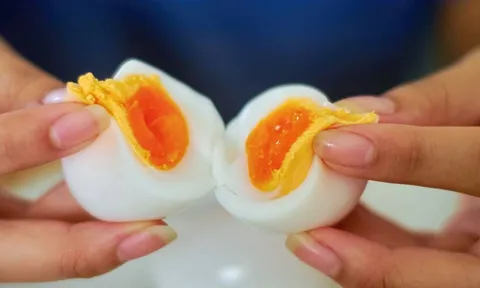 Người bị 5 bệnh này không nên ăn trứng gà