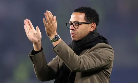 Fabrizio Romano xác nhận Rosenior sáng cửa ngồi ghế nóng Chelsea