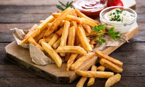 Thấy đói trước khi ngủ, không nên ăn 5 loại thực phẩm này cho bữa đêm