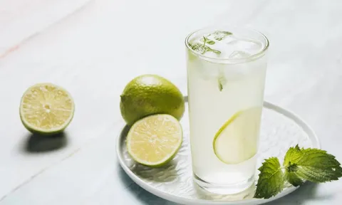 5 loại đồ uống dân dã giúp đào thải axit uric nhanh, phòng ngừa tái phát gout