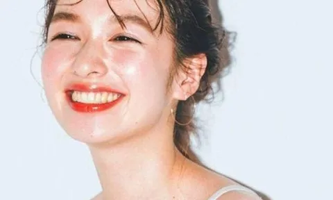 4 chất nuôi dưỡng làn da rạng rỡ, trẻ trung và tươi mới