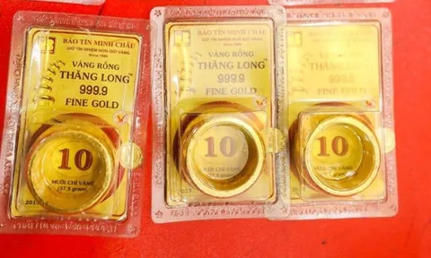 Giá vàng hôm nay 8/1: Tăng phi mã khiến người mua vàng mừng cưới lo lắng