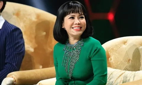 Việt Hương khiến khán giả bất ngờ khi xuất hiện với diện mạo khác lạ