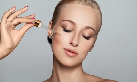 6 sản phẩm chống lão hóa cần thiết với làn da phụ nữ trên 40 tuổi