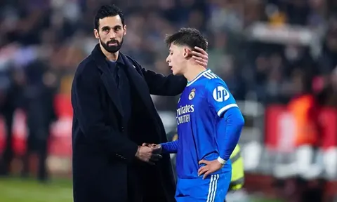 Alvaro Benito chê Real Madrid tệ nhất nhiều năm qua