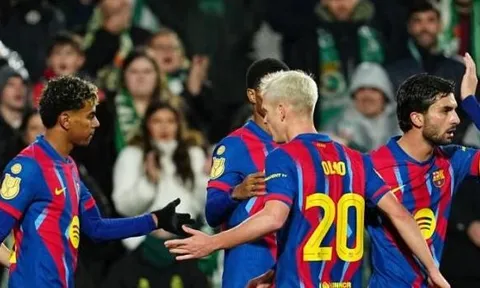 5 dấu ấn Racing 0-2 Barcelona: Yamal chói sáng; Kép phụ lên tiếng