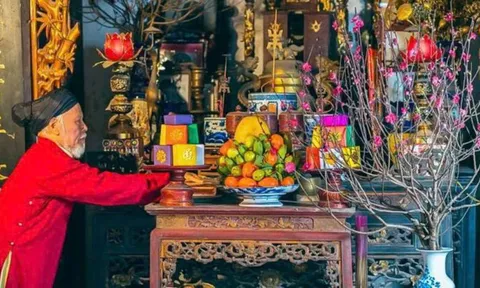 Mùng 1 tháng Chạp rất quan trọng: Đừng đặt 3 thứ trên bàn thờ kẻo tổn hại phúc khí cả năm mới