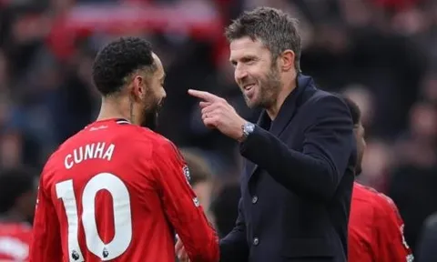 Carrick dùng "quân bài tẩy" Cunha kết liễu Man City