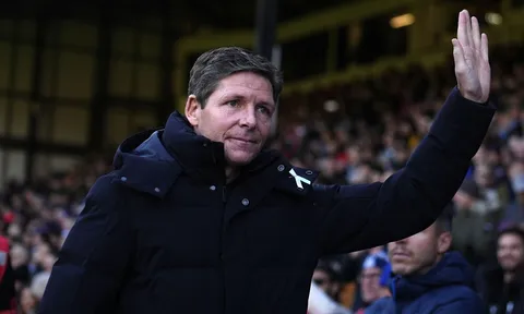 Crystal Palace cân nhắc sa thải Oliver Glasner