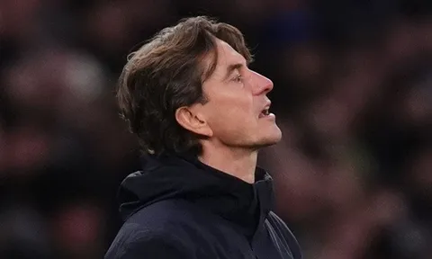 Lãnh đạo Tottenham họp khẩn định đoạt tương lai của Thomas Frank
