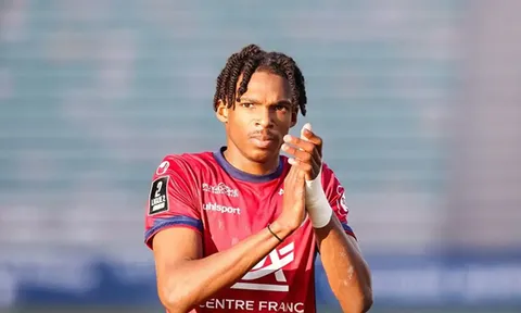 Chelsea vượt mặt Arsenal vụ Jacquet giá 56 triệu bảng