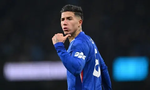 Chelsea "bật đèn xanh" bán Enzo, Real và PSG đại chiến