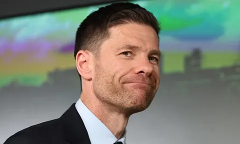 Xabi Alonso ra điều kiện đặc biệt để đến Ngoại hạng Anh