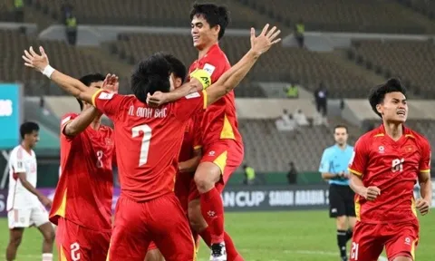 U23 Việt Nam làm gì để khoan phá ' khối bê tông' Trung Quốc?