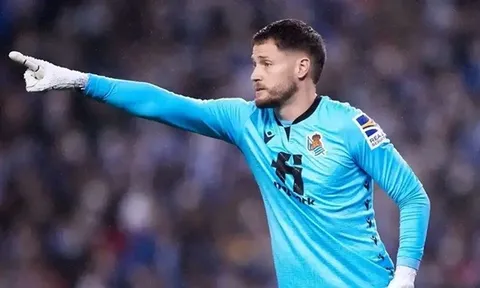 Barca săn Remiro giá 10 triệu euro