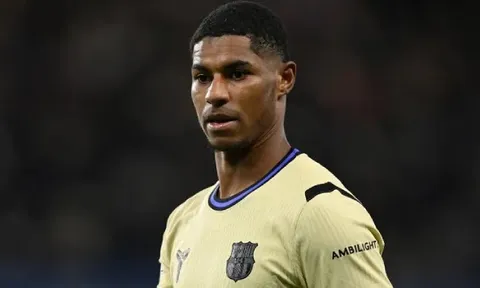 Barca ép giá MU vụ mua đứt Rashford