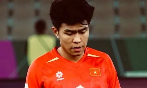 Phí Thanh Thảo bảo vệ Lý Đức sau tấm thẻ đỏ nghiệt ngã