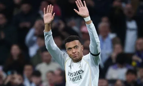 Cơn ác mộng Mbappe lại ám ảnh Monaco