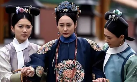 Vì sao phi tần sau khi được hoàng đế thị tẩm bắt buộc phải có thị nữ dìu về cung?