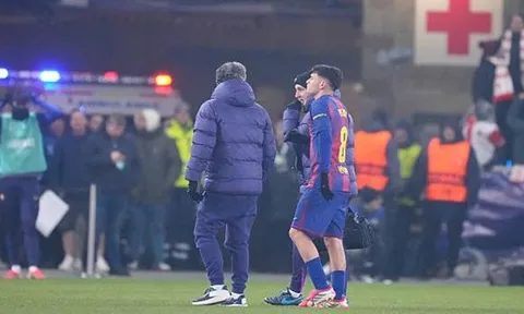 Barca thở phào với chấn thương của Pedri