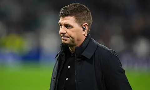 Gerrard khen Arteta cao tay vụ đẩy Nwaneri sang Marseille