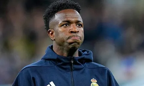 Real Madrid bế tắc trong vụ trói chân Vinicius