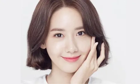 4 thói quen buổi sáng được nhiều chuyên gia khuyến khích nhằm hỗ trợ làn da khỏe mạnh từ bên trong lẫn bên ngoài.