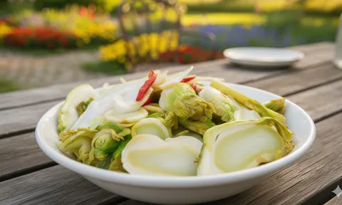 Loại rau được ví như “vàng xanh” mùa đông: Giúp ruột khỏe, giải độc, đang vào mùa ngon nhất năm