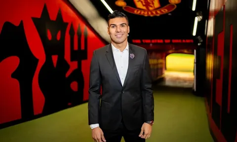 CHÍNH THỨC: Casemiro xác nhận rời Man Utd mùa hè tới