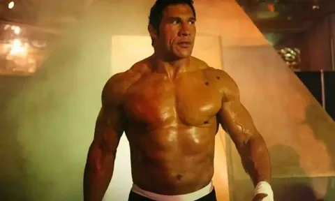 'The Smashing Machine' và niềm an ủi duy nhất tại Oscar: Dwayne Johnson lỡ hẹn dù 'lột xác' thành Mark Kerr