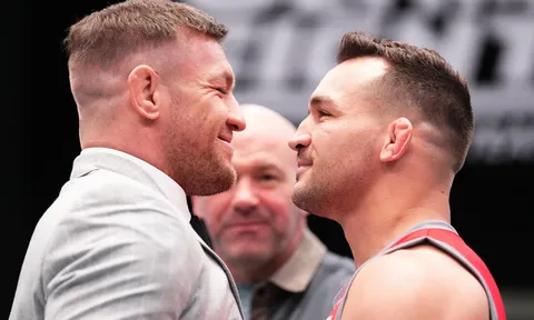 Michael Chandler và cú sốc từ Dana White: 'Nghe vậy chẳng vui vẻ gì, nhưng tôi vẫn tin sẽ đấu với McGregor'