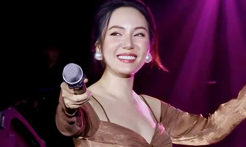 Phương Linh bất ngờ 'công khai' tình cảm với nam thần Cbiz