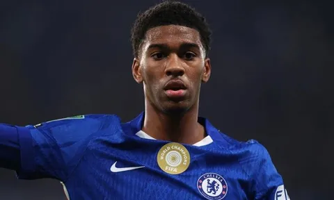 Palace nhắm "ngọc thô" Chelsea trám chỗ Guehi
