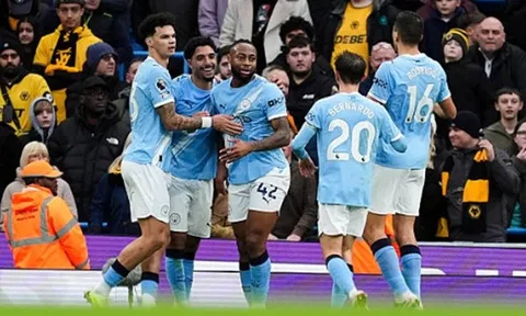Semenyo được ví là cầu thủ tuyệt vời ở trận Wolves