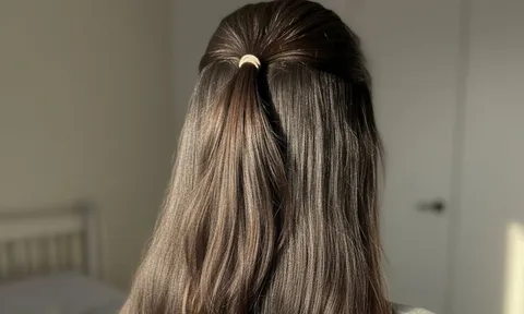 Giáp Tết nhà nhiều bưởi, tận dụng hạt bưởi ủ tóc: Chỉ 1 lần tóc đã mềm mượt, bóng khỏe